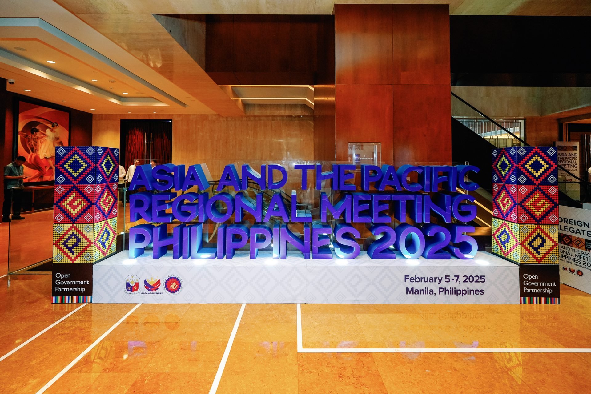 Flooding The Zone With Facts: How To Promote Information Integrity While Upholding Media Freedom And Human Rights 4 54318871579_73c9c8325f_o